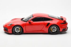 Porsche 911 992 Turbo S Sport Design Raudonas Minichamps 1:18 113069078 Metalas - nuotrauka 4 iš 8