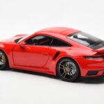 Porsche 911 992 Turbo S Sport Design Raudonas Minichamps 1:18 - image 7 of 8