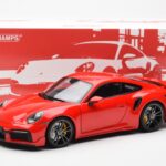 Porsche 911 992 Turbo S Sport Design Raudonas Minichamps 1:18 - image 8 of 8