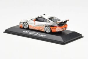 Porsche 911 996 GT3 Cup #1 Mobil 1 VIP Car Minichamps 1:43 WAP02012115 Metalas - nuotrauka 3 iš 4