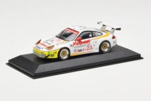 Porsche 911 996 GT3 RS McKenna #23 T. Bernhard / J. Bergmeister / M. Maassen 12 Hours of Sebring 2004 Minichamps 1:43 4000464 - nuotrauka 2 iš 4