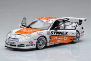 Porsche 911 996 GT3 R #1 C. Kwan Carrera Cup Asia 2004 AUTOart 1:18 80487 Metalas - nuotrauka 2 iš 7