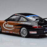 Porsche 911 996 GT3 R #2 S. Miau Carrera Cup Asia 2004 AUTOart 1:18 - image 6 of 7