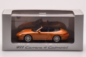 Porsche 911 997 Carrera 4 Kabrioletas Oranžinis Metalinis Minichamps 1:43 WAP02001618 Metalas - nuotrauka 4 iš 4