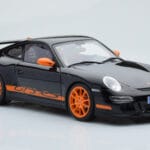 Porsche 911 997 GT3 RS Juodas AUTOart 1:18 - image 6 of 8