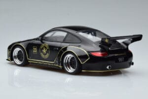 Porsche 911 997.2 RWB n23 Old New JPS MCG 1:18 MCG18326 Metalas - nuotrauka 5 iš 6