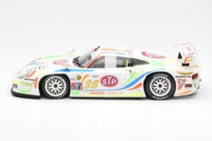 Porsche 911 GT1 #38 T. Boutsen / M. Kelleners 24 Hours of Le Mans 1998 UT Models 1:18 39817 Metalas - nuotrauka 3 iš 6