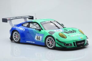 Porsche 911 GT3 R Falken Motorsports #44 M. Ragginger / J. Bergmeister / M. Werner / L. Vanthoor 24 Hours of Nurburgring 2017 - nuotrauka 4 iš 6