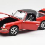 Porsche 911 Targa S Raudonas Schuco 1:18 - image 2 of 9