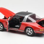 Porsche 911 Targa S Raudonas Schuco 1:18 - image 6 of 9