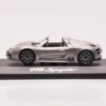 Porsche 918 Spyder Pilkas Metalinis Minichamps 1:43