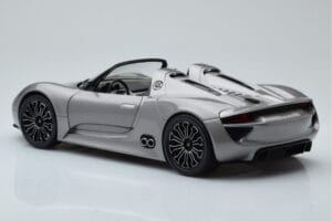 Porsche 918 Spyder Prototipas Pilkas Metalinis Minichamps 1:18 110060030 Metalas - nuotrauka 5 iš 7