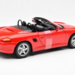 Porsche Boxster 986 Raudonas UT Models 1:18 - image 2 of 6