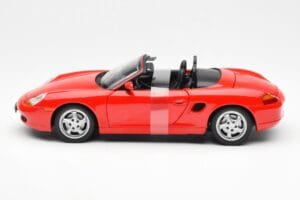 Porsche Boxster 986 Raudonas UT Models 1:18 180065830 Metalas - nuotrauka 3 iš 6