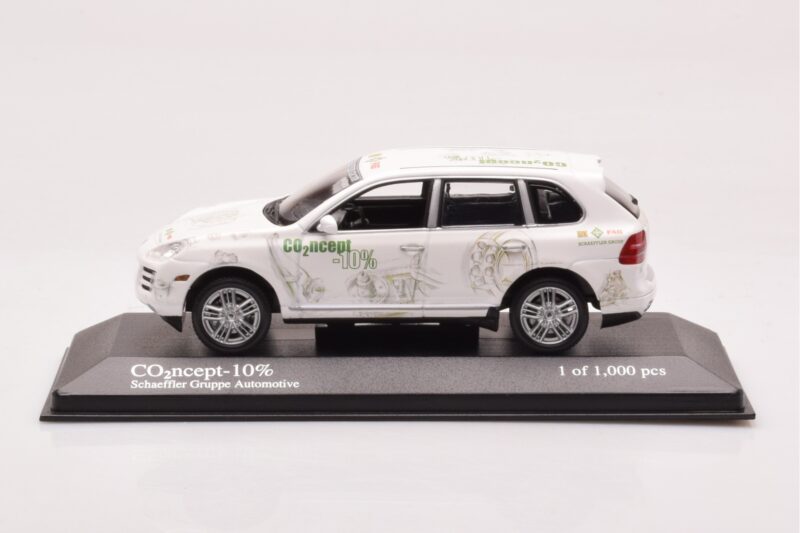 Porsche Cayenne Concept Schaeffler Gruppe Automotive Minichamps 1:43