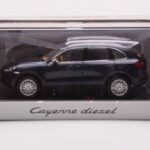 Porsche Cayenne 9PA Diesel Tamsiai Mėlynas Minichamps 1:43 - image 4 of 4