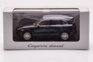 Porsche Cayenne 9PA Diesel Tamsiai Mėlynas Minichamps 1:43 WAP0200030B Metalas - nuotrauka 4 iš 4