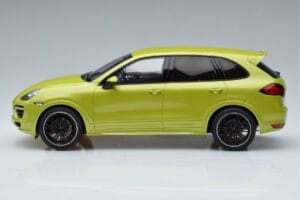 Porsche Cayenne GTS 92A Peridot Žalias GT Spirit 1:18 GT020A Derva - nuotrauka 3 iš 6
