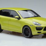 Porsche Cayenne GTS 92A Peridot Žalias GT Spirit 1:18 - image 4 of 6