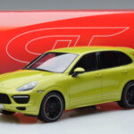Porsche Cayenne GTS 92A Peridot Žalias GT Spirit 1:18 - image 6 of 6