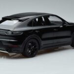 Porsche Cayenne E3 S Coupe Minichamps 1:18 187673 Metalas - image 2 of 6