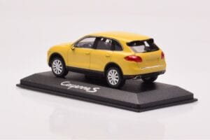 Porsche Cayenne 92A Smėlio Geltona Minichamps 1:43 WAP0200060B Metalas - nuotrauka 3 iš 4