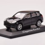 Porsche Cayenne 92A Turbo Juodas Minichamps 1:43 - image 2 of 4