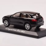 Porsche Cayenne 92A Turbo Juodas Minichamps 1:43 - image 3 of 4