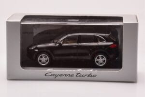 Porsche Cayenne 92A Turbo Juodas Minichamps 1:43 WAP0200050B Metalas - nuotrauka 4 iš 4