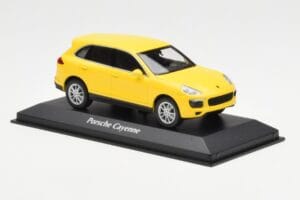 Porsche Cayenne 92A Geltonas MaxiChamps 1:43 940063201 Metalas - nuotrauka 3 iš 4