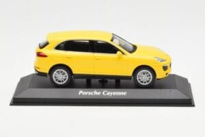 Porsche Cayenne 92A Geltonas MaxiChamps 1:43