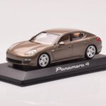 Porsche Panamera 970 4 Smėlio Metalinis Minichamps 1:43 - image 2 of 4