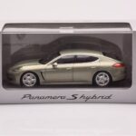 Porsche Panamera 970 S Hybrid Critall Žalias Minichamps 1:43 - image 4 of 4