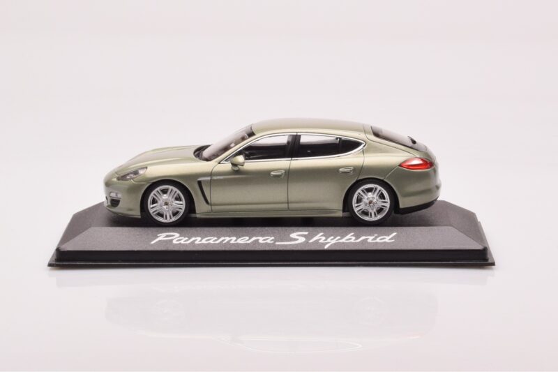 Porsche Panamera 970 S Hybrid Critall Žalias Minichamps 1:43