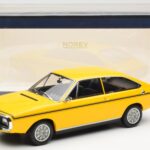 Renault 15 TL Geltonas Juodas Norev 1:18 - image 6 of 6