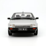 Renault 25 Phase 1 V6 Injection Sidabrinis Otto 1:18 OT1070 Derva - image 4 of 5