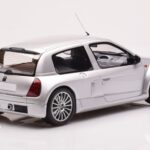 Renault Clio V6 Phase 1 Sidabrinis Otto 1:18 - image 2 of 6