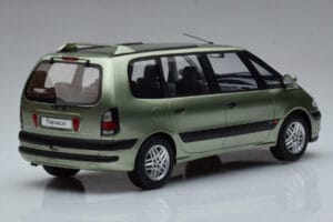 Renault Espace 3 Žalias Otto 1:18 OT430 Derva - nuotrauka 2 iš 6