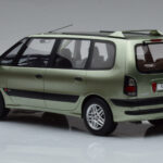 Renault Espace 3 Žalias Otto 1:18 - image 5 of 6