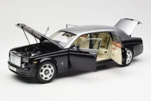 Rolls-Royce Phantom VII EWB Juodas ir Sidabrinis Kyosho 1:18 08841BKS Metalas - nuotrauka 2 iš 8