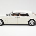 Rolls-Royce Phantom VII EWB English Baltas Kyosho 1:18 - image 4 of 8