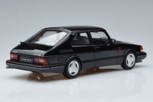 Saab 900 Turbo Mk1 Juodas Otto 1:18 OT678 Derva - nuotrauka 2 iš 6