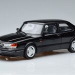 Saab 900 Turbo Mk1 Juodas Otto 1:18 OT678 Derva