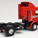 Scania 143M 470 Topline Raudonas MCG 1:18 - image 3 of 8