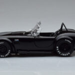 Shelby Cobra 427 S/C Juodas Kyosho 1:18 - image 4 of 9