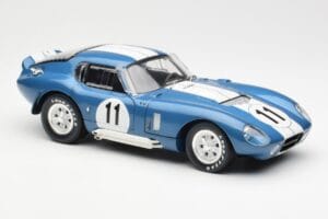 Shelby Daytona Cobra Coupe #11 S. Thompson 24 Hours of Le Mans 1965 CMR 1:18 CMR114 Metalas - nuotrauka 6 iš 8