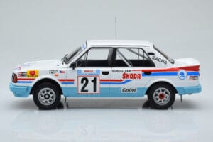Skoda 130 LR #21 L. Krecek / B. Motl Rally Acropolis 1986 IXO 1:18 18RMC157A Metalas - nuotrauka 3 iš 6