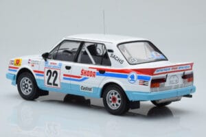 Skoda 130 LR #22 S. Kvaizar / J. Janecek Rally Acropolis 1986 IXO 1:18 18RMC157B Metalas - nuotrauka 5 iš 6