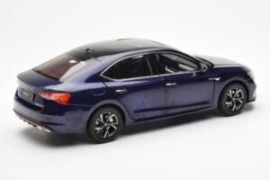 Skoda Octavia Pro Mėlynas FAW 1:18 ZMR000006BLA Metalas - nuotrauka 3 iš 8
