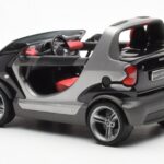 Smart Fortwo Crossblade Kabrioletas Sidabrinis Juodas Kyosho 1:18 - image 5 of 6